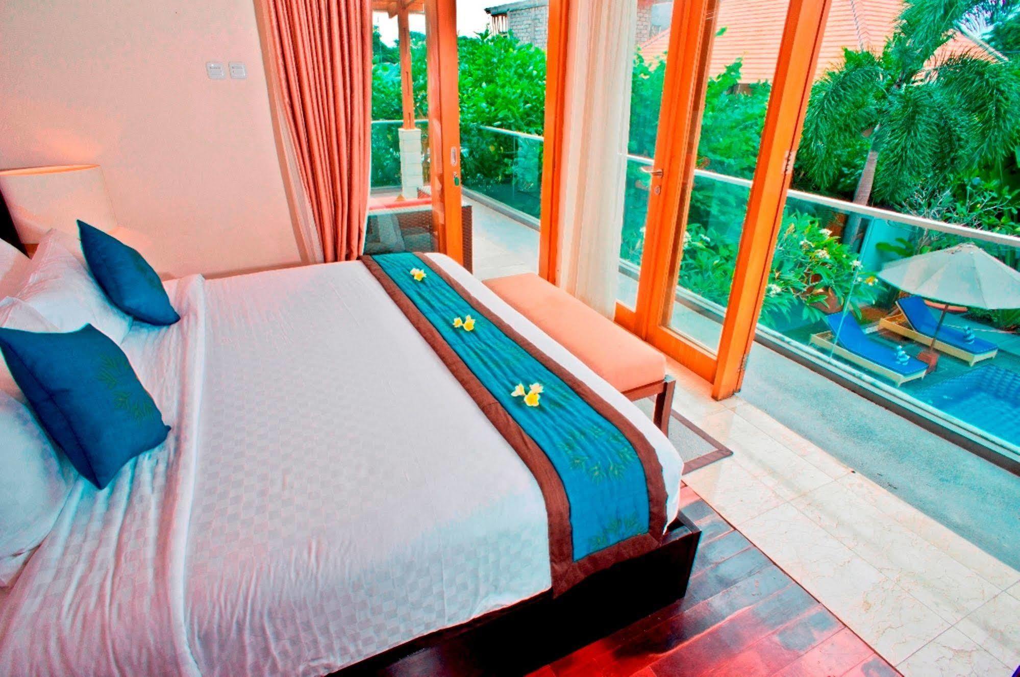 Villa Travis Семиньяк Экстерьер фото